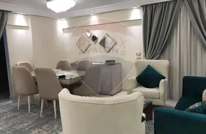 شقة - 3 غرف نوم - 2 حمامات للبيع في محرم بك - حي وسط - الاسكندرية