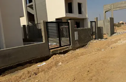 تاون هاوس - 4 غرف نوم - 3 حمامات للبيع في بارك فالي - كمبوندات الشيخ زايد - الشيخ زايد - الجيزة