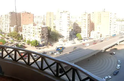 Apartment - 4 Bedrooms - 2 Bathrooms for sale in Helmeyet El Zaitoun - Hay El Zaytoun - Cairo