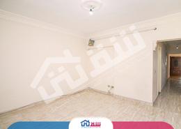 Apartment - 3 bedrooms - 3 bathrooms for للايجار in Mohamed Fawzy Moaz St. - Smouha - Hay Sharq - Alexandria