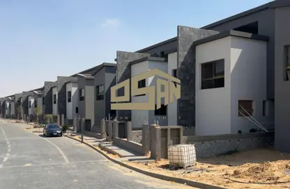 Townhouse - 3 Bedrooms - 3 Bathrooms for sale in Creek Town - The 1st Settlement - New Cairo City - Cairo