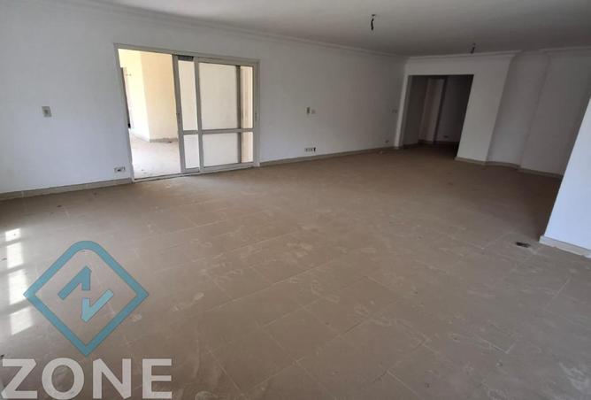 8318975 - Property Image 3