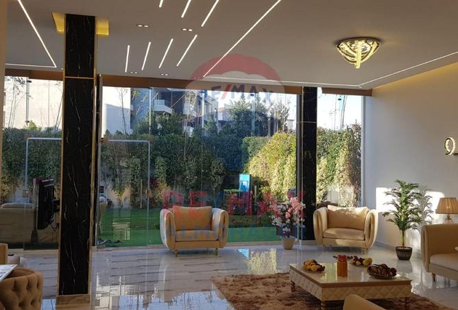 8025879 - Property Image 3
