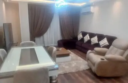 Apartment - 3 Bedrooms - 2 Bathrooms for rent in Al Rehab - New Cairo City - Cairo