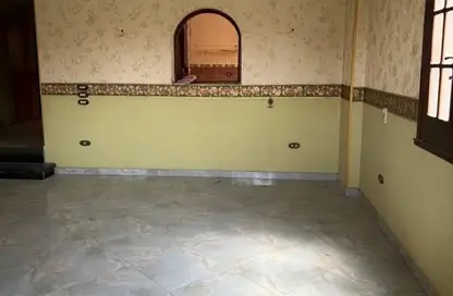 شقة - 3 غرف نوم - 2 حمامات للايجار في شارع 20 - الحي الثاني - التجمع الخامس - مدينة القاهرة الجديدة - القاهرة