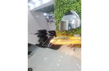 Shop - Studio - 2 Bathrooms for rent in Al Nozha St. - Almazah - Heliopolis - Masr El Gedida - Cairo