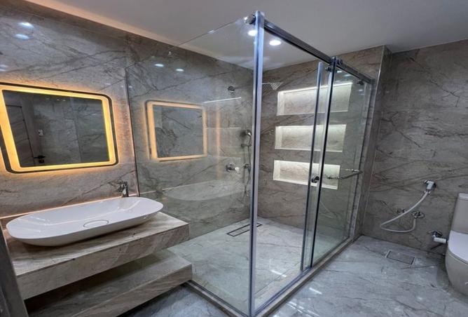 8430860 - Property Image 3