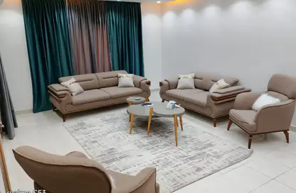 Apartment - 2 Bedrooms - 1 Bathroom for rent in El Rehab Extension - Al Rehab - New Cairo City - Cairo