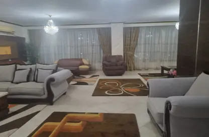 Apartment - 4 Bedrooms - 3 Bathrooms for rent in Nehro St. - Roxy - Heliopolis - Masr El Gedida - Cairo