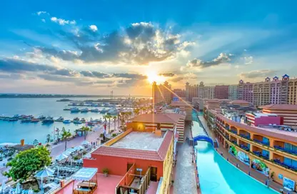 Chalet - 2 Bedrooms - 2 Bathrooms for sale in Marina 5 - Marina - Al Alamein - North Coast