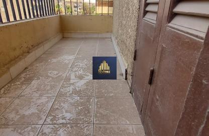 Apartment - 2 Bedrooms - 1 Bathroom for rent in Togary St. - Zahraa El Maadi - Hay El Maadi - Cairo