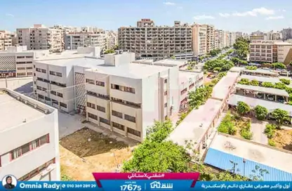 Apartment - 3 Bedrooms - 2 Bathrooms for sale in Mohamed Fawzy Moaz St. - Smouha - Hay Sharq - Alexandria