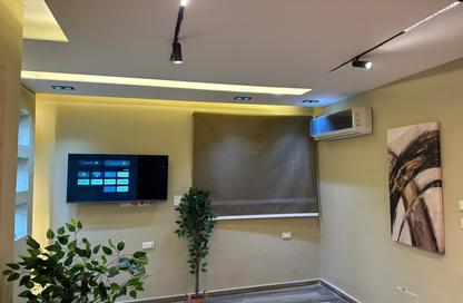 Apartment - 2 Bedrooms - 1 Bathroom for rent in Dr Michel Bakhoum St. - Dokki - Giza