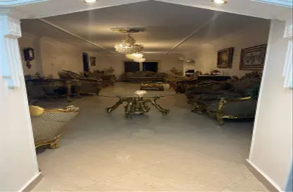 شقة - 4 غرف نوم - 3 حمامات للبيع في شارع السلحدار - روكسي - مصر الجديدة - القاهرة