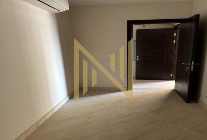 8045898 - Property Image 3