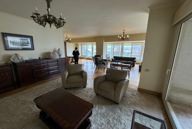 8041827 - Property Image 3