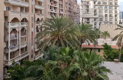 Apartment - 3 Bedrooms - 3 Bathrooms for sale in Smouha - Hay Sharq - Alexandria