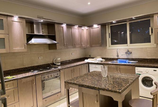 8193582 - Property Image 3