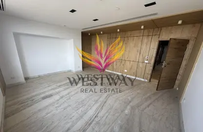 Office Space - Studio - 4 Bathrooms for rent in The portal - Beverly Hills - Sheikh Zayed Compounds - Sheikh Zayed City - Giza