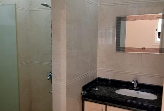 8303090 - Property Image 3