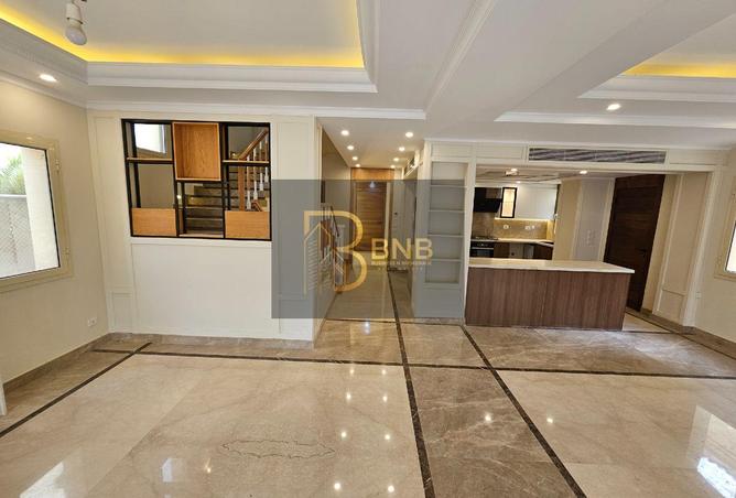 8253416 - Property Main Image