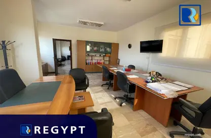 مساحات مكتبية - استوديو - 3 حمامات للايجار في شارع اللاسلكي - اللاسلكي - المعادي الجديدة - حي المعادي - القاهرة