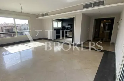 Apartment - 2 Bedrooms - 3 Bathrooms for sale in New Giza - Cairo Alexandria Desert Road - 6 October City - Giza