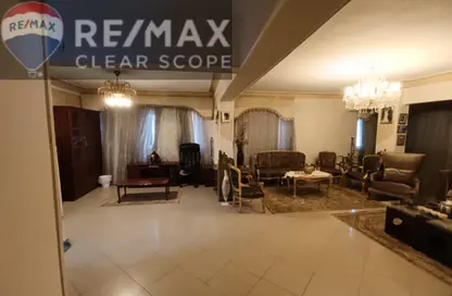 Apartment - 3 Bedrooms - 2 Bathrooms for sale in Al Hegaz St. - El Mahkama Square - Heliopolis - Masr El Gedida - Cairo Apartment - 3 Bedrooms - 2 Bathrooms for sale in Al Hegaz St. - El Mahkama Square - Heliopolis - Masr El Gedida - Cairo