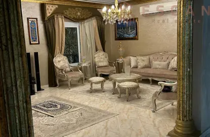 فيلا - 4 غرف نوم - 3 حمامات للبيع في شارع ابو حنيفة النعمان - الرحاب المرحلة الأولى - الرحاب - مدينة القاهرة الجديدة - القاهرة