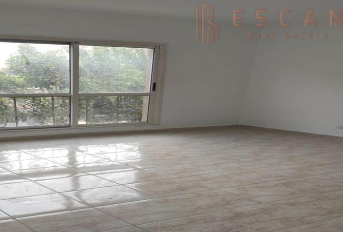 8258007 - Property Image 3