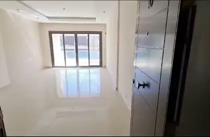 Apartment - 3 Bedrooms - 2 Bathrooms for sale in The Address East - 90 Street - The 5th Settlement - New Cairo City - Cairo