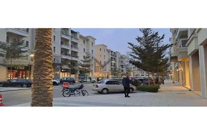 Apartment - 3 Bedrooms - 3 Bathrooms for sale in Mivida - 5th Settlement Compounds - The 5th Settlement - New Cairo City - Cairo