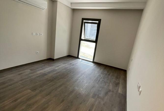 8125208 - Property Image 3