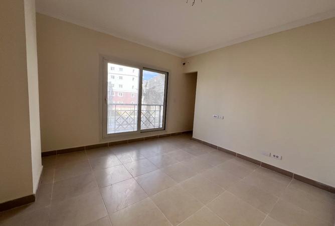 8208917 - Property Image 3