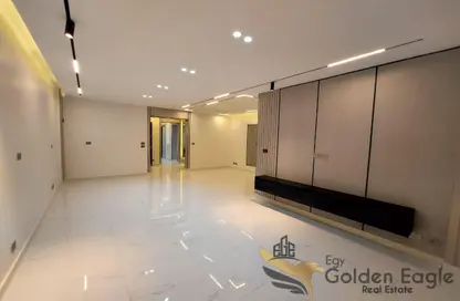 Apartment - 3 Bedrooms - 3 Bathrooms for sale in Madinaty - Cairo