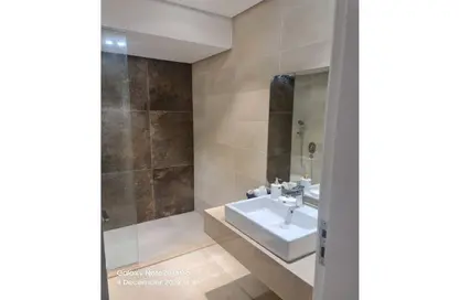 شقة - غرفة نوم - 2 حمامات للبيع في فيلدج ويست - كمبوندات الشيخ زايد - الشيخ زايد - الجيزة