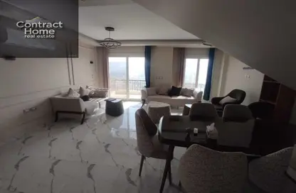 Penthouse - 3 Bedrooms - 3 Bathrooms for rent in Stone Residence - 5th Settlement Compounds - The 5th Settlement - New Cairo City - Cairo