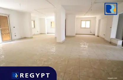 Office Space - Studio - 4 Bathrooms for rent in Al Nasr St. - El Laselky - New Maadi - Hay El Maadi - Cairo