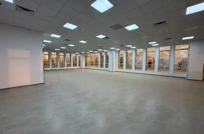 Office Space - Studio - 6 Bathrooms for rent in Suez Road - New Cairo City - Cairo