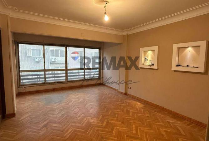 8114868 - Property Image 2