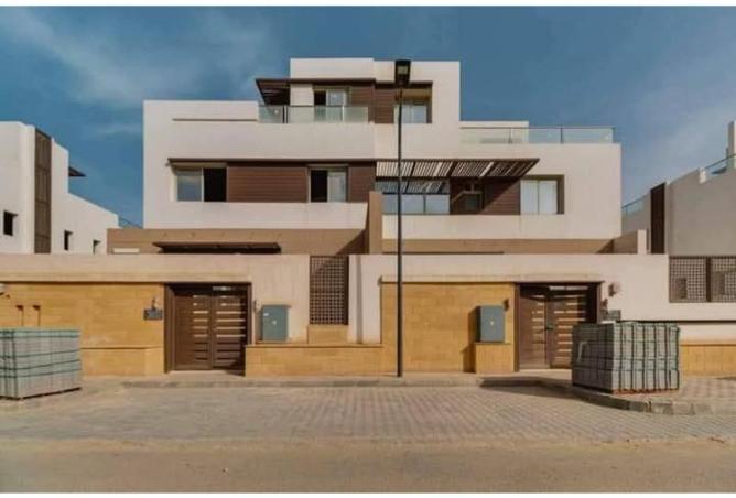 8200249 - Property Main Image