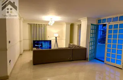 Apartment - 3 Bedrooms - 2 Bathrooms for sale in Degla - Hay El Maadi - Cairo