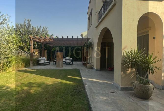 8204334 - Property Image 2