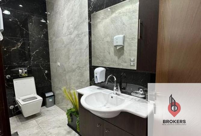 8349210 - Property Image 2