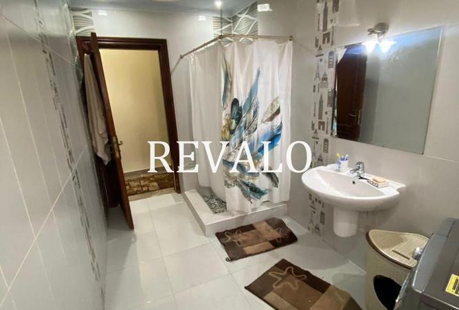 8062872 - Property Image 2