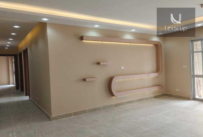8065764 - Property Image 2
