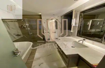 Villa - 5 Bedrooms - 6 Bathrooms for sale in Palm Hills Golf Extension - Al Wahat Road - 6 October City - Giza