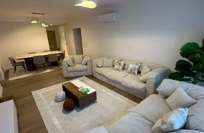 شقة - 3 غرف نوم - 4 حمامات للايجار في ميفيدا - كمبوندات التجمع الخامس - التجمع الخامس - مدينة القاهرة الجديدة - القاهرة