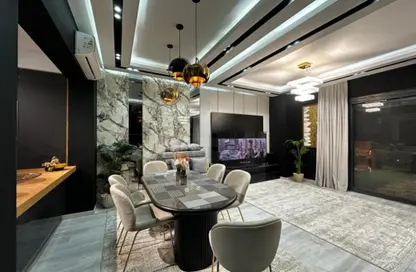 Townhouse - 3 Bedrooms - 3 Bathrooms for sale in Al Burouj Compound - El Shorouk Compounds - Shorouk City - Cairo Townhouse - 3 Bedrooms - 3 Bathrooms for sale in Al Burouj Compound - El Shorouk Compounds - Shorouk City - Cairo