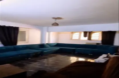 شقة - 2 غرف نوم - 1 حمام للبيع في شارع أحمد عرابي - المهندسين - الجيزة